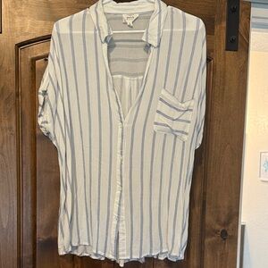 Chic Striped Blouse in White and Blue